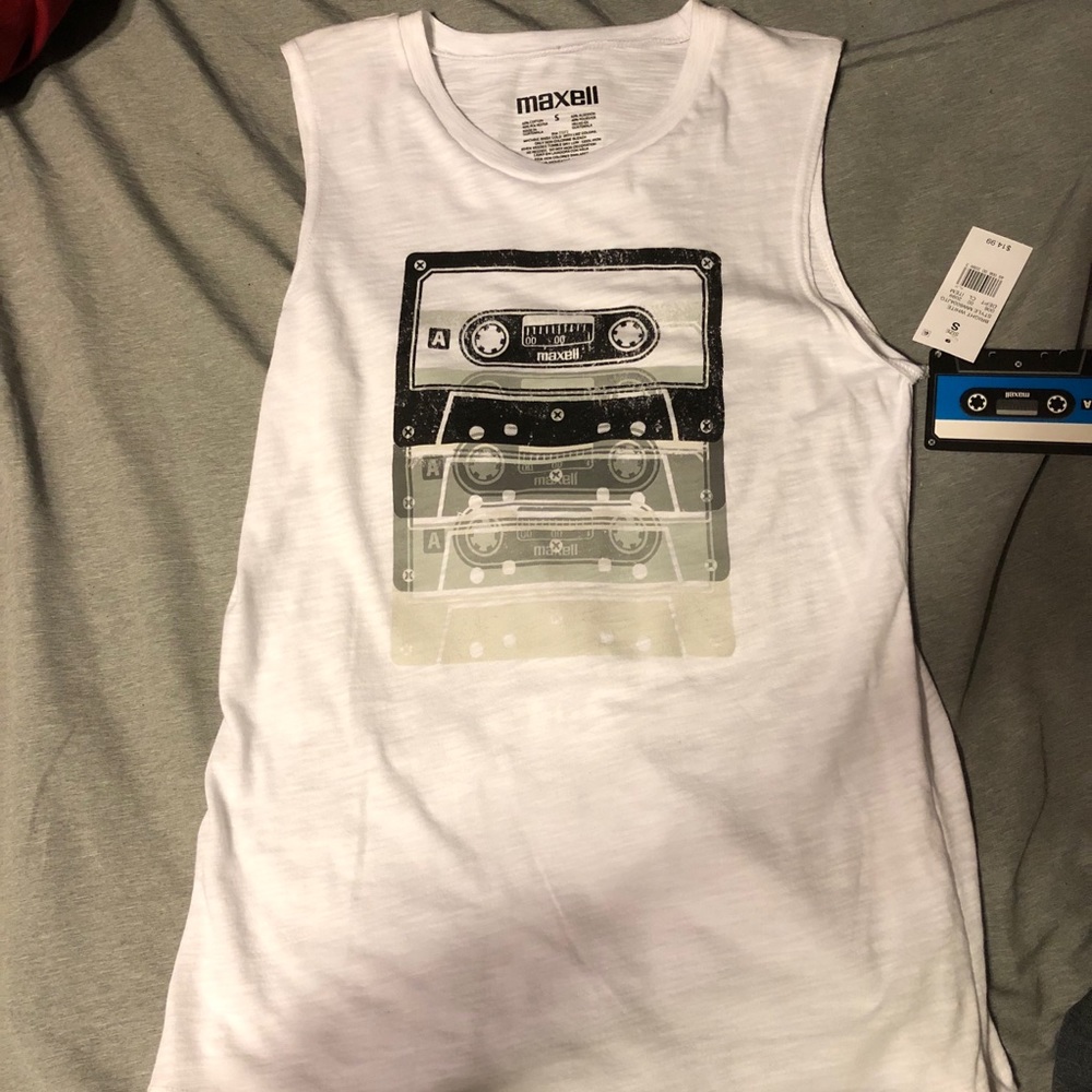 Women’s Maxell top